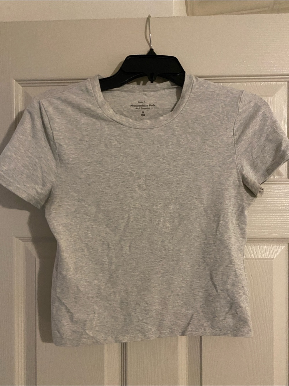 Abercrombie & Fitch Light Heather Gray Short Sleeve Crew Tee